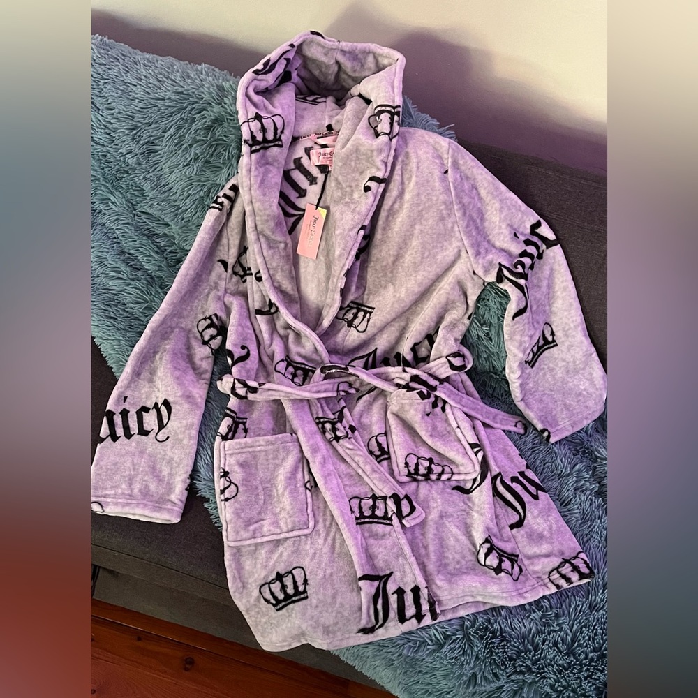 NWT Juicy Couture Hooded Gray Robe